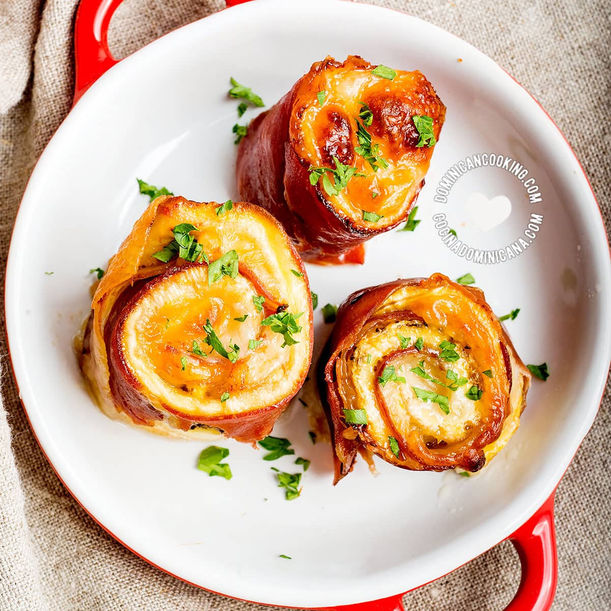 Oven or air fryer pionono de maduro.