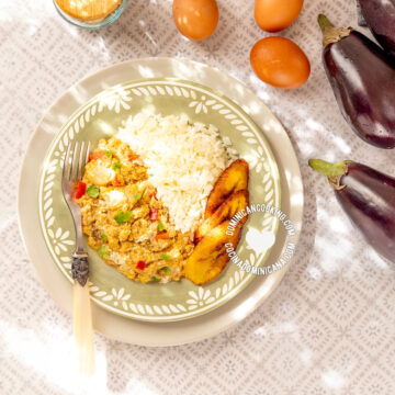 Roasted eggplants (berenjena asada).