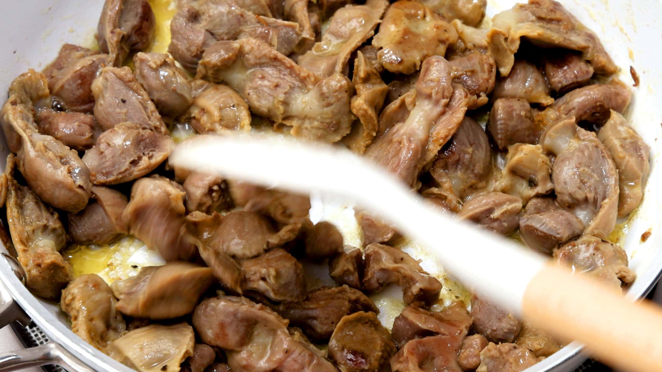 Browning the gizzards.