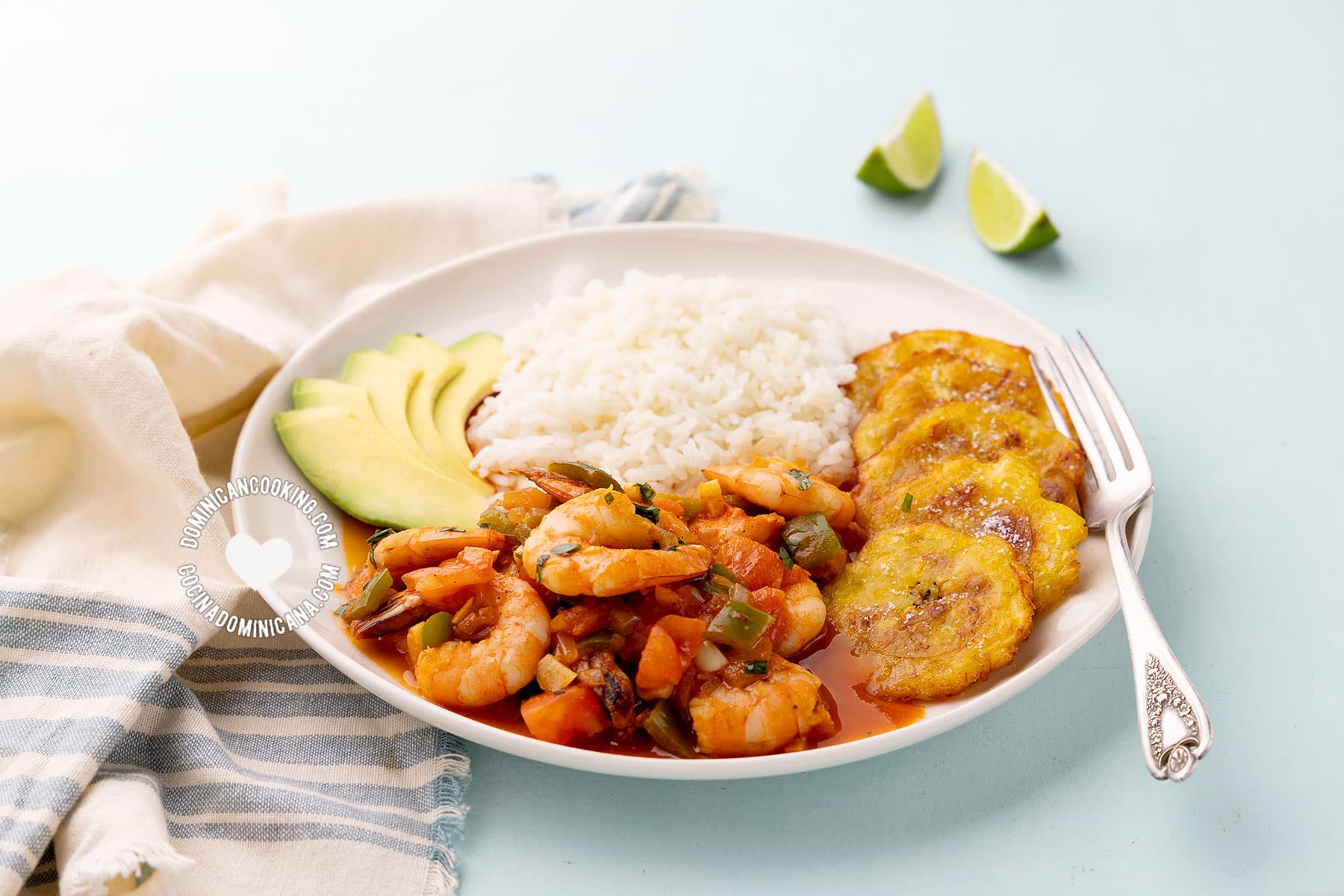 Camarones guisados or camarones a la criolla Dominican shrimp.