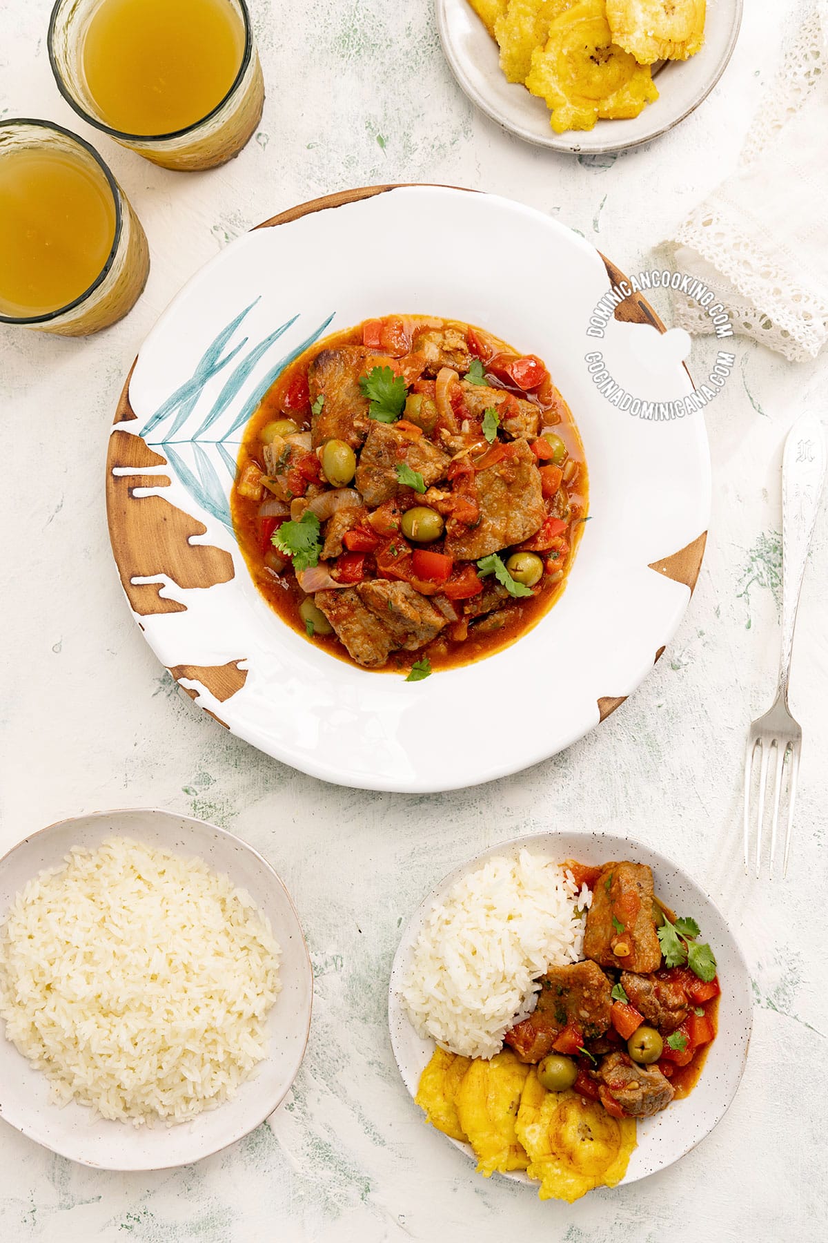 Puerco guisado (Dominican pork stew).