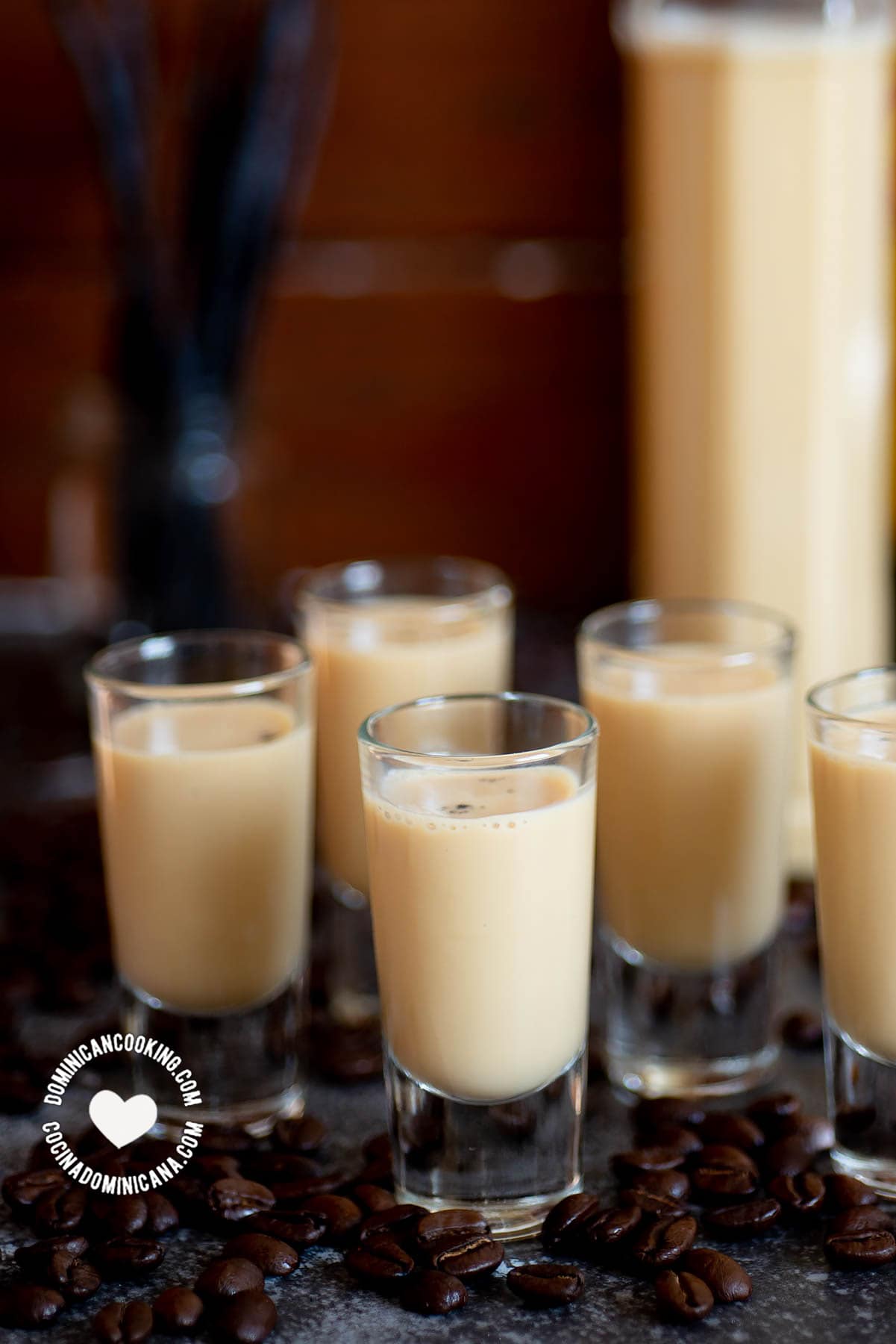 Ponche de caf&eacute; (coffee eggnog).