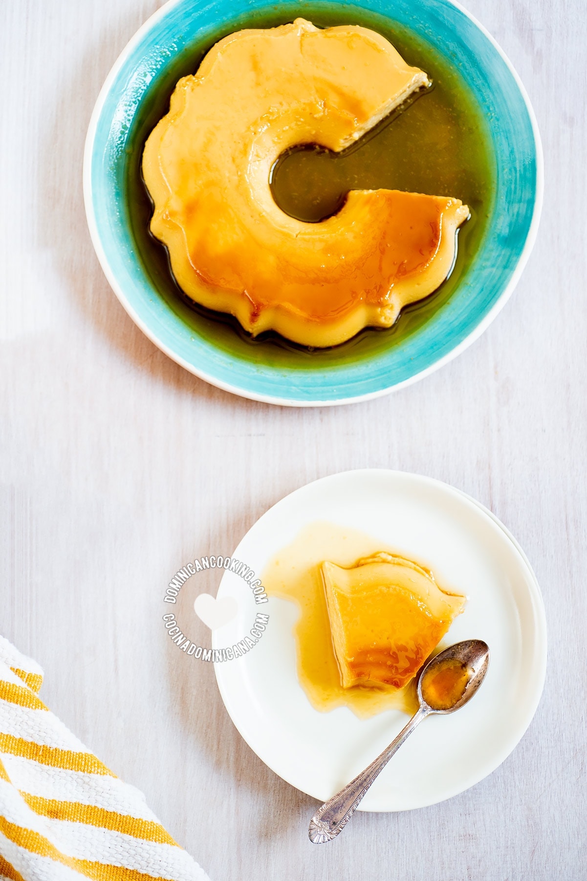 Coffee flan served on a plate.