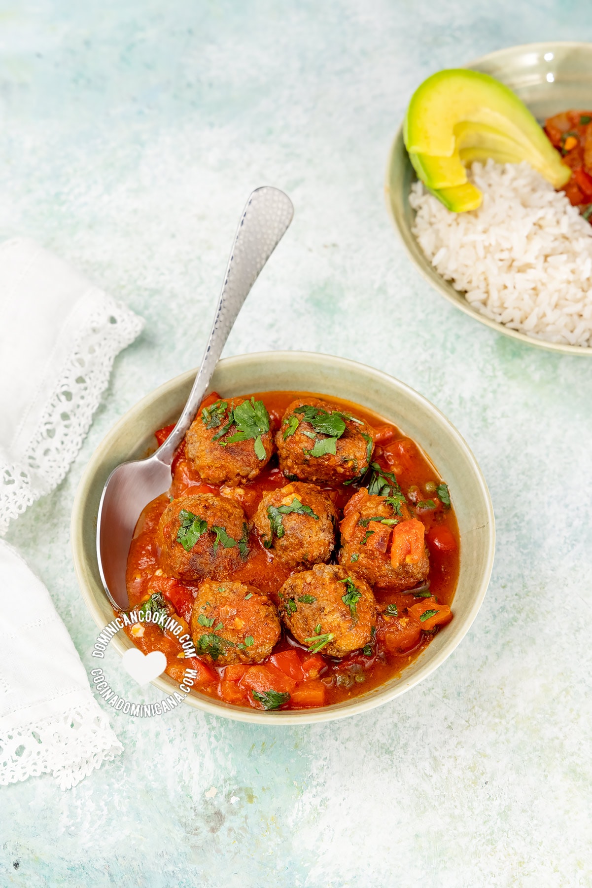 Albóndigas guisadas (Dominican meatballs).
