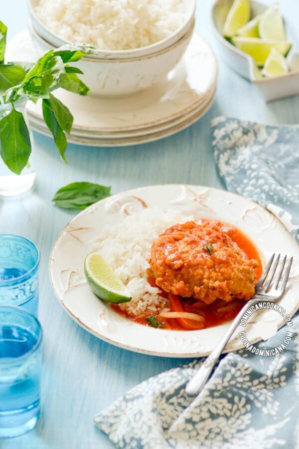 Pescado frito guisado.