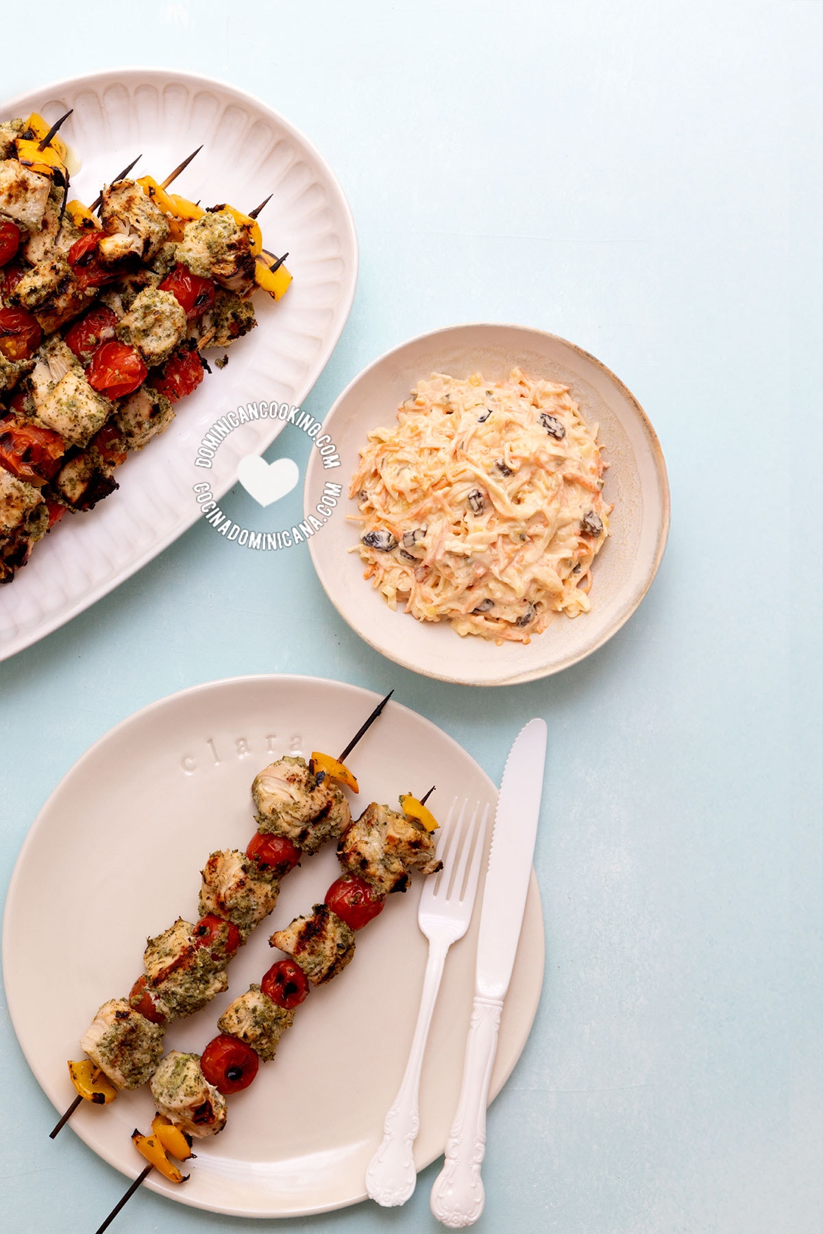 Dominican coleslaw with chicken brochettes.