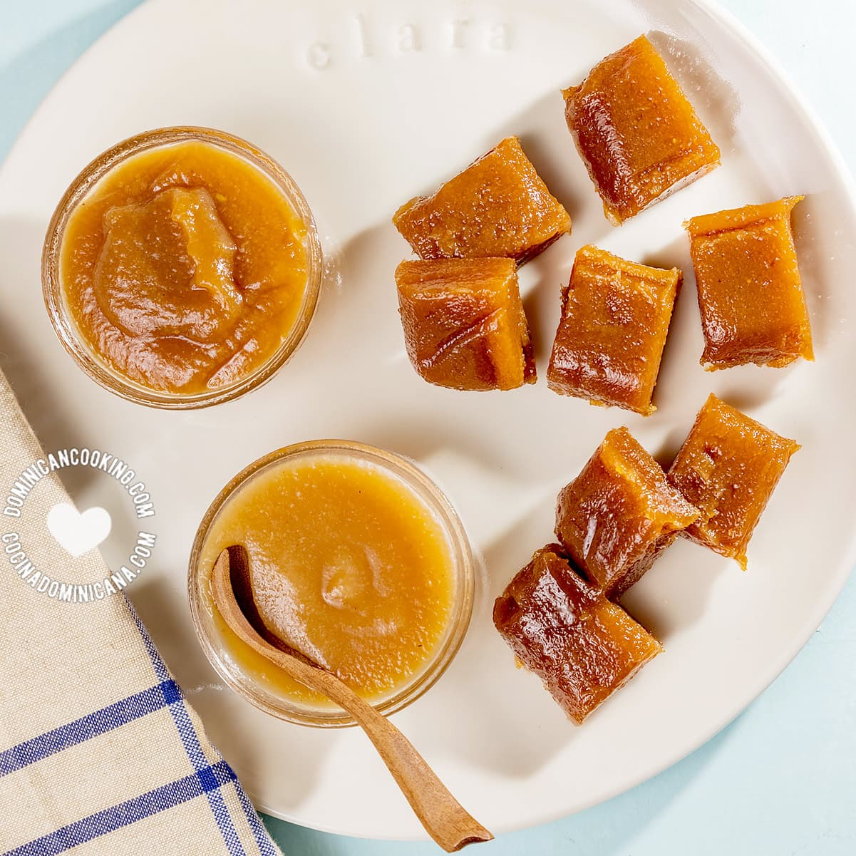 Salsa, Dulce y Pasta de Guayaba (Guava Paste, Jam, and Sauce)