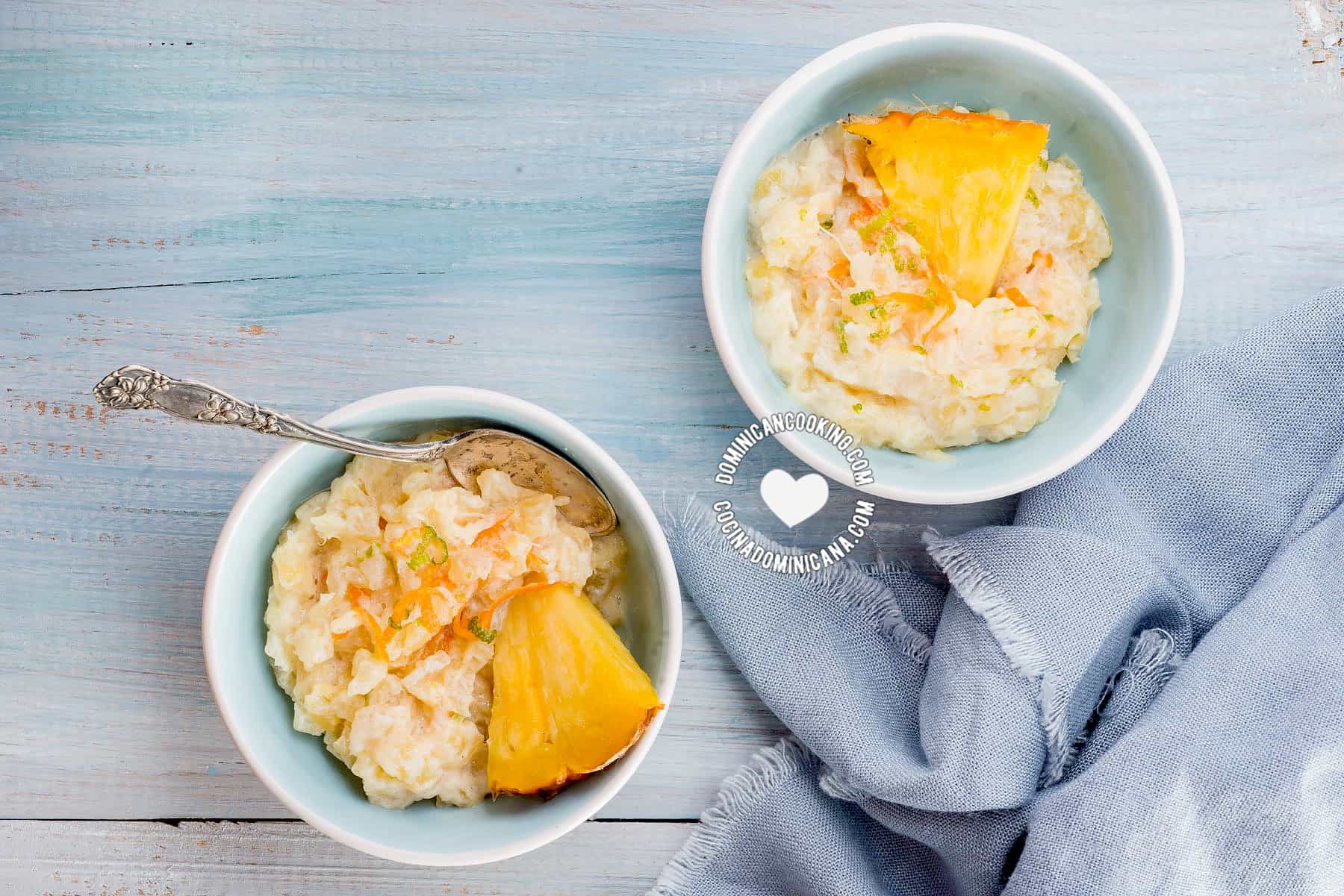 Dulce de piña y leche (milk and pineapple fudge).
