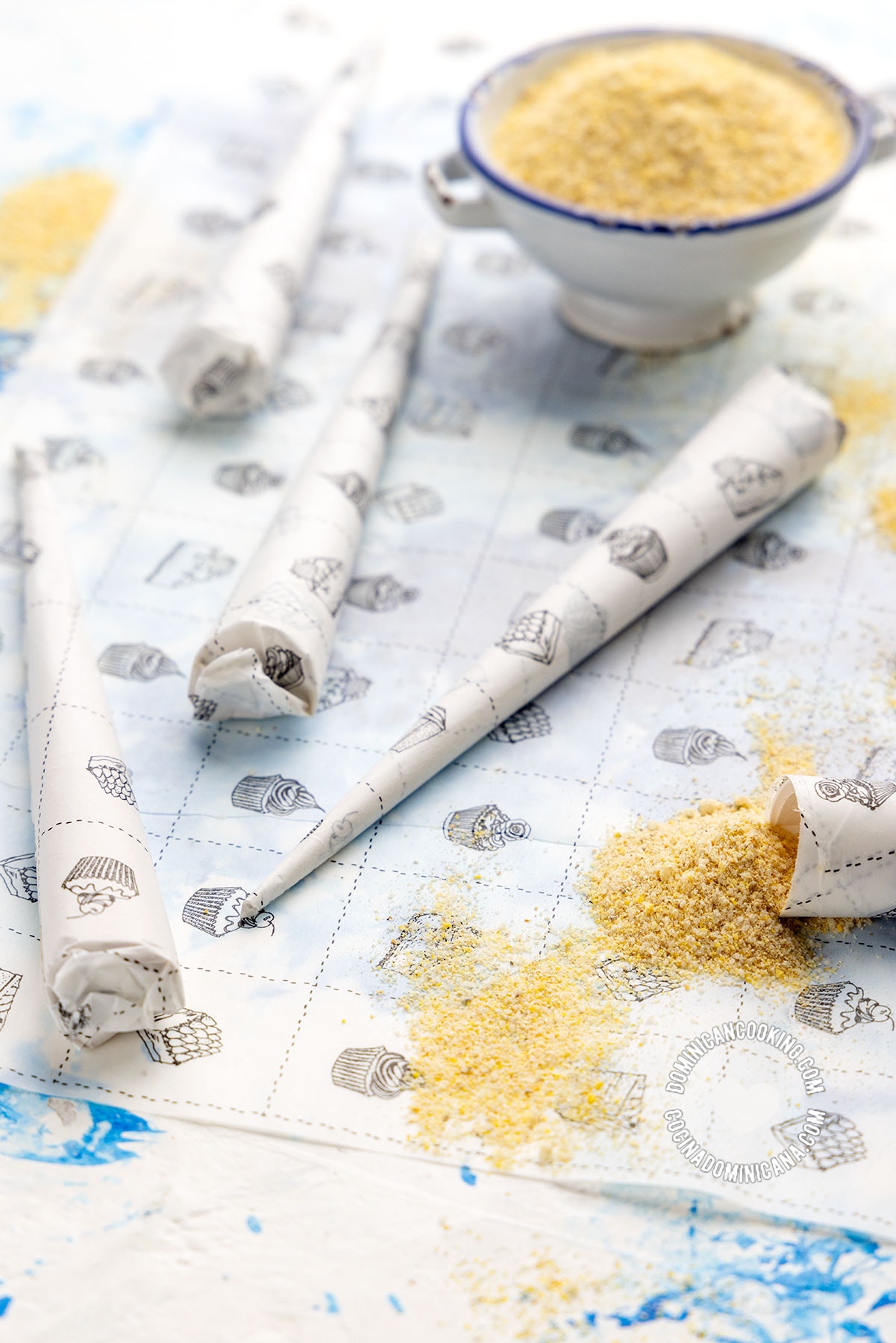 Gofio (sweet corn powder).