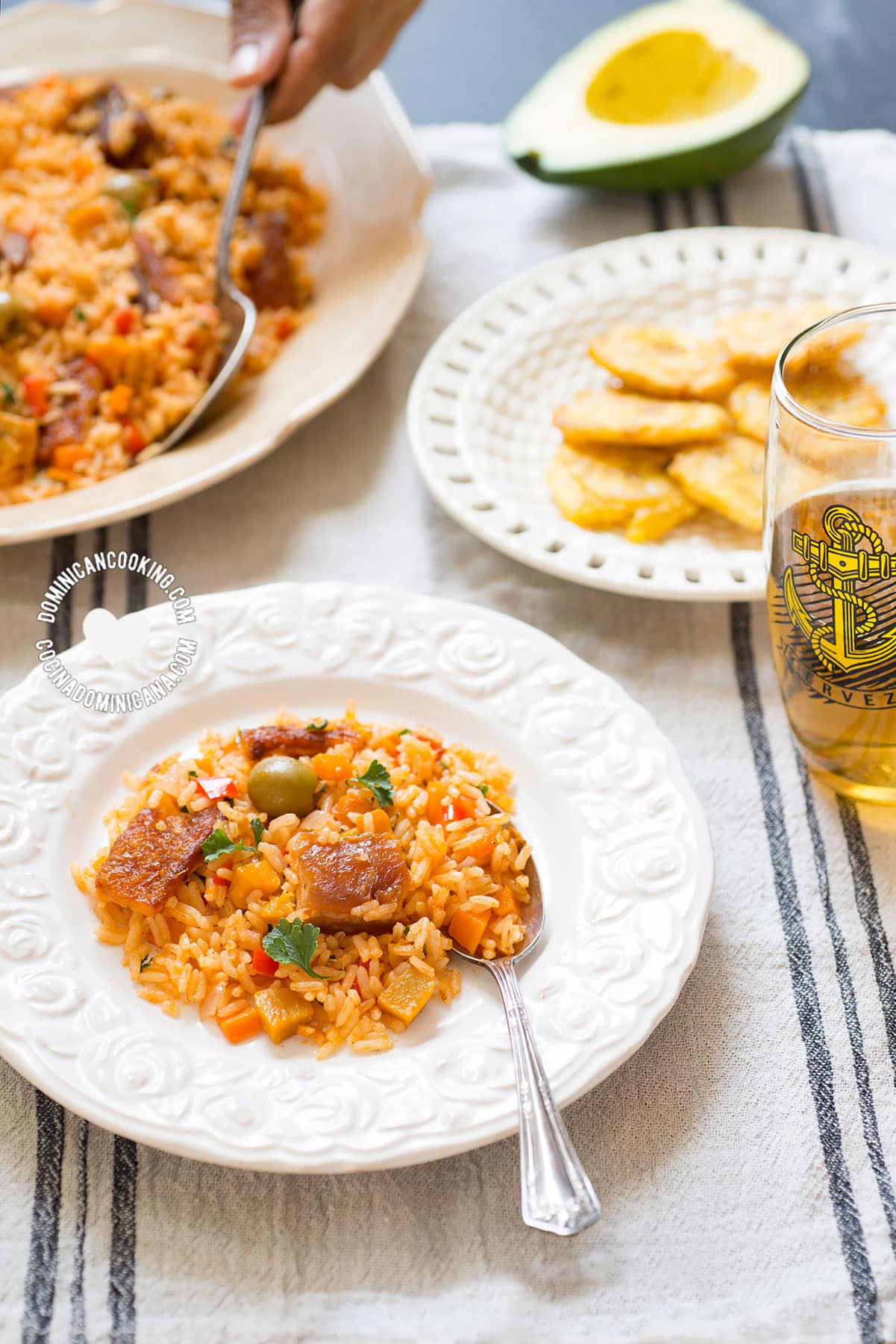 Plates with locrio de chicharr&oacute;n de cerdo (rice and pork crackling).