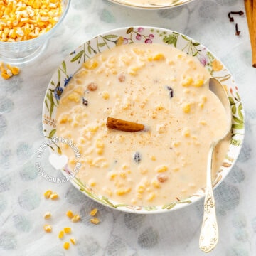 Maíz caquiao or Chacá (cracked corn pudding).