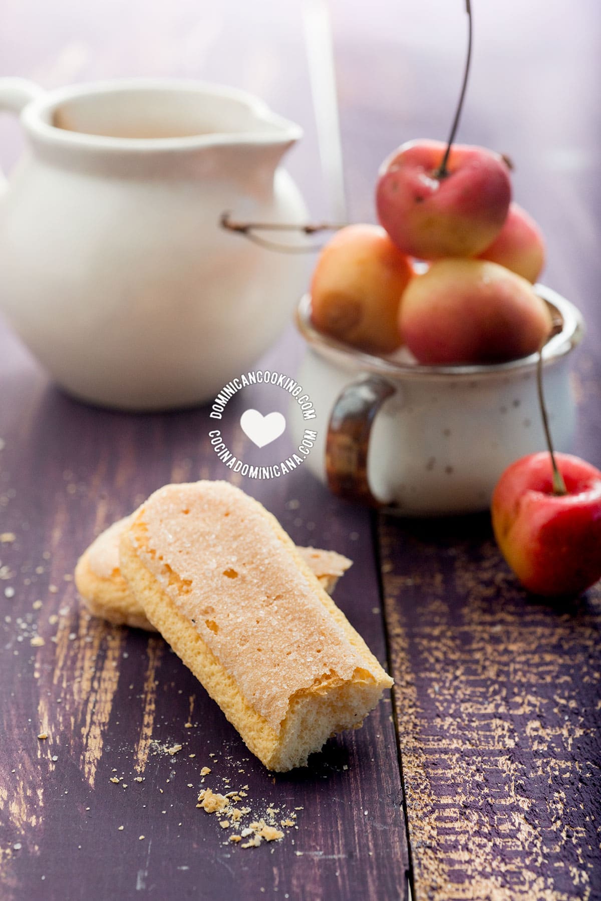 Easy "Tres Leches" popsicles ingredients.