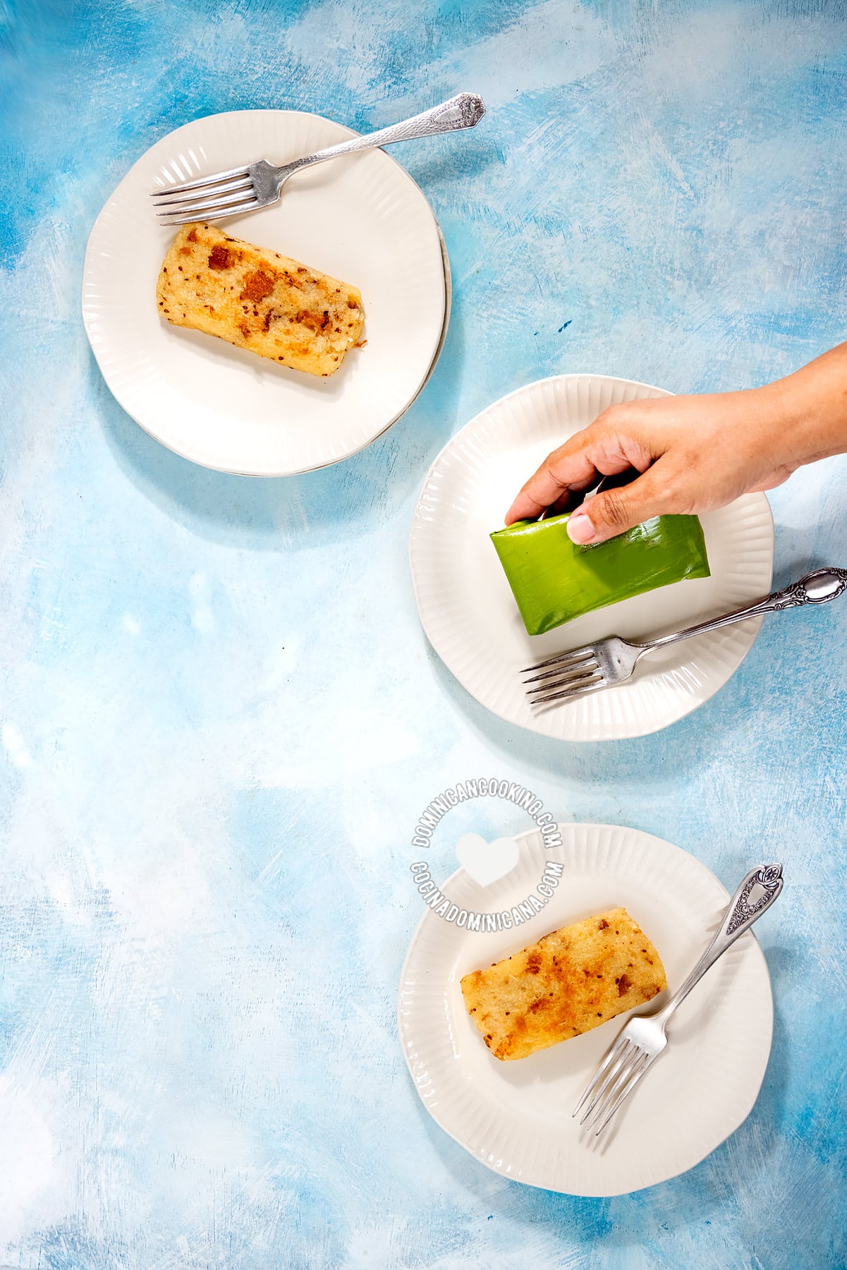 Panecico (Dominican yuca bread).