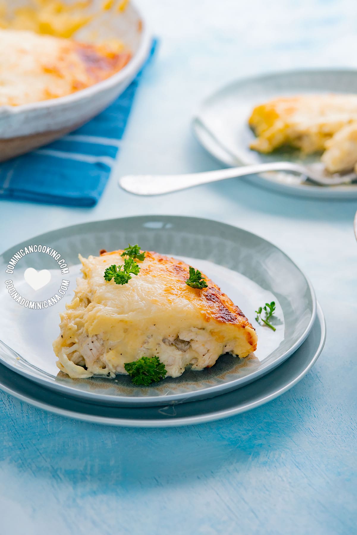 Pastelón de yuca (cassava and chicken casserole).