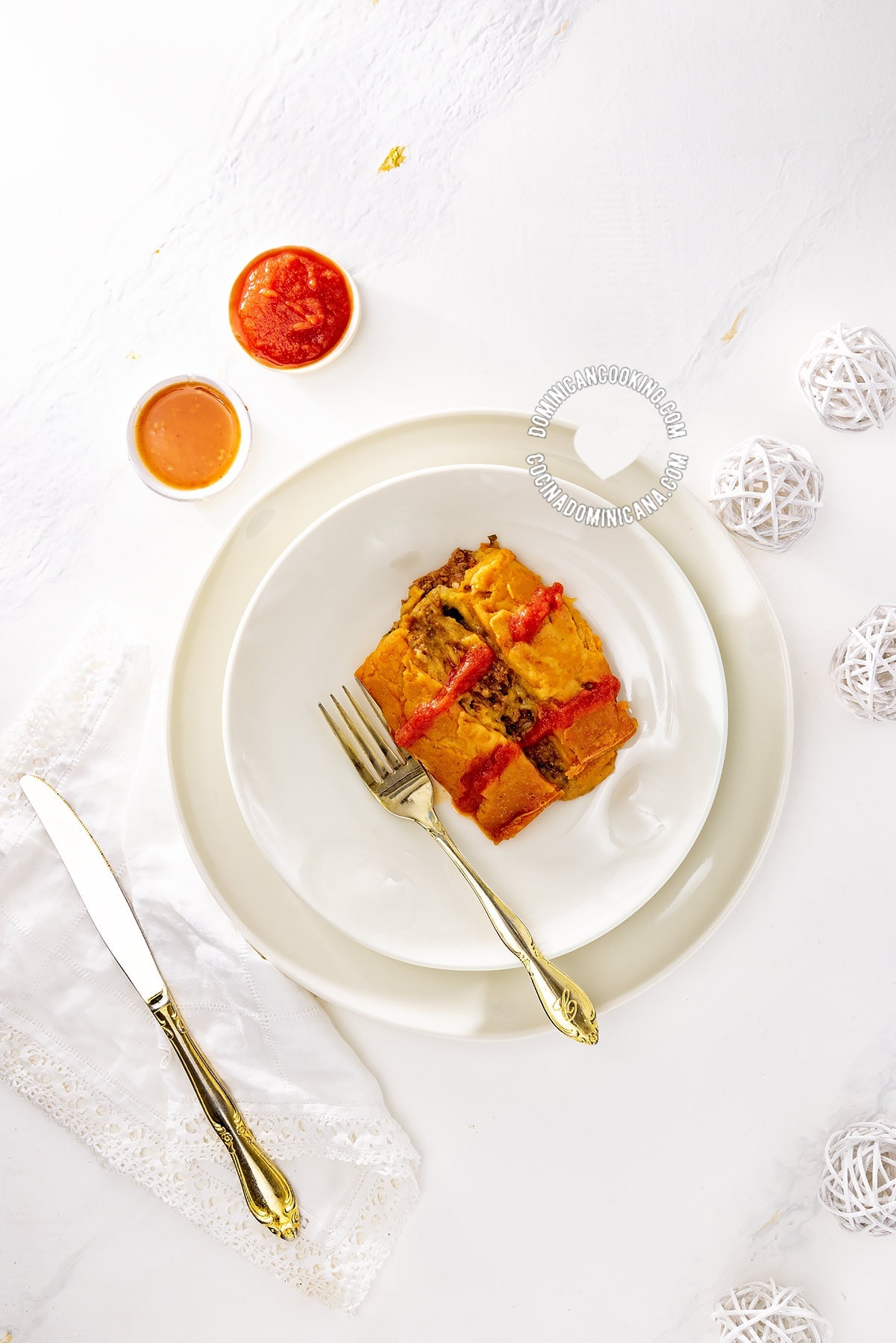 Baked pastelón en hoja.