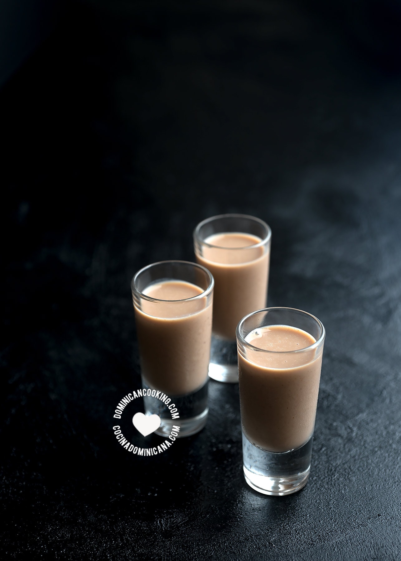 Ponche de chocolate.