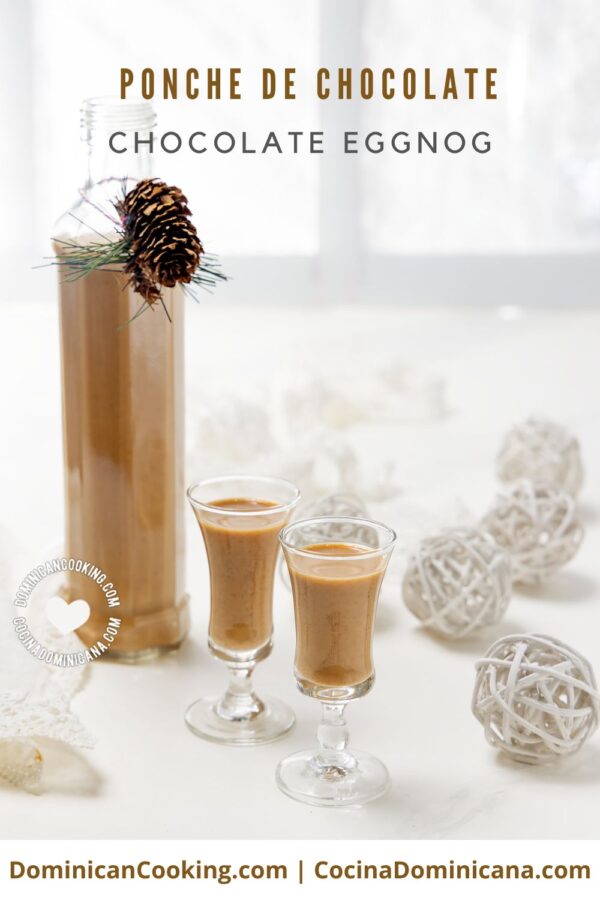 Ponche de chocolate (chocolate eggnog).