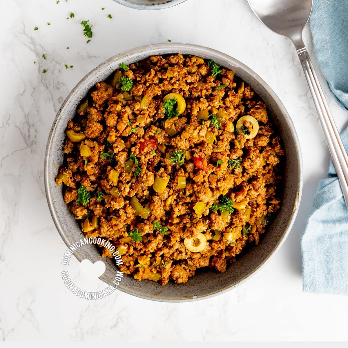 Relleno de empanada de chorizo.