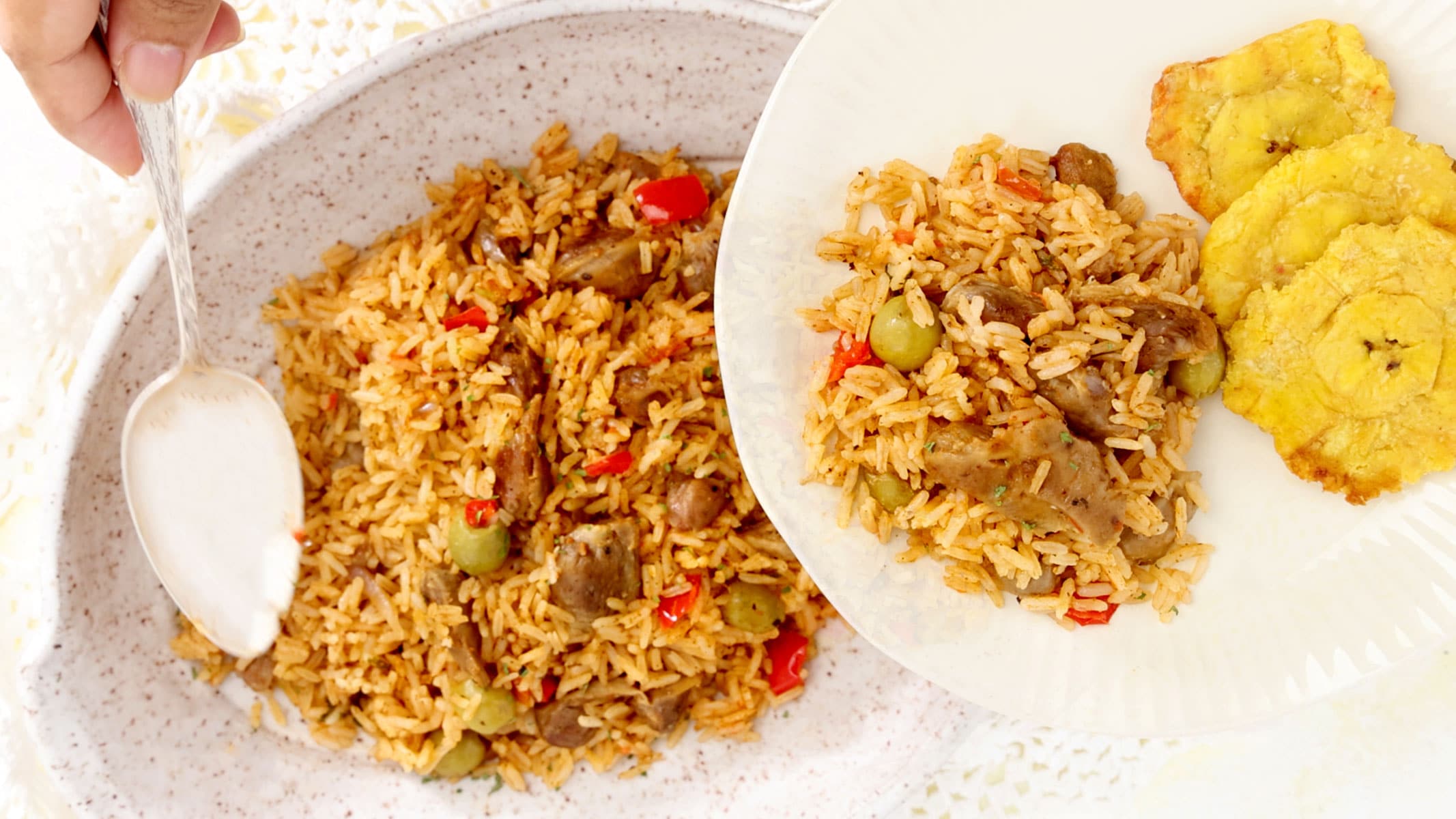 Rice and chicken gizzards (locrio de molleja de pollo).