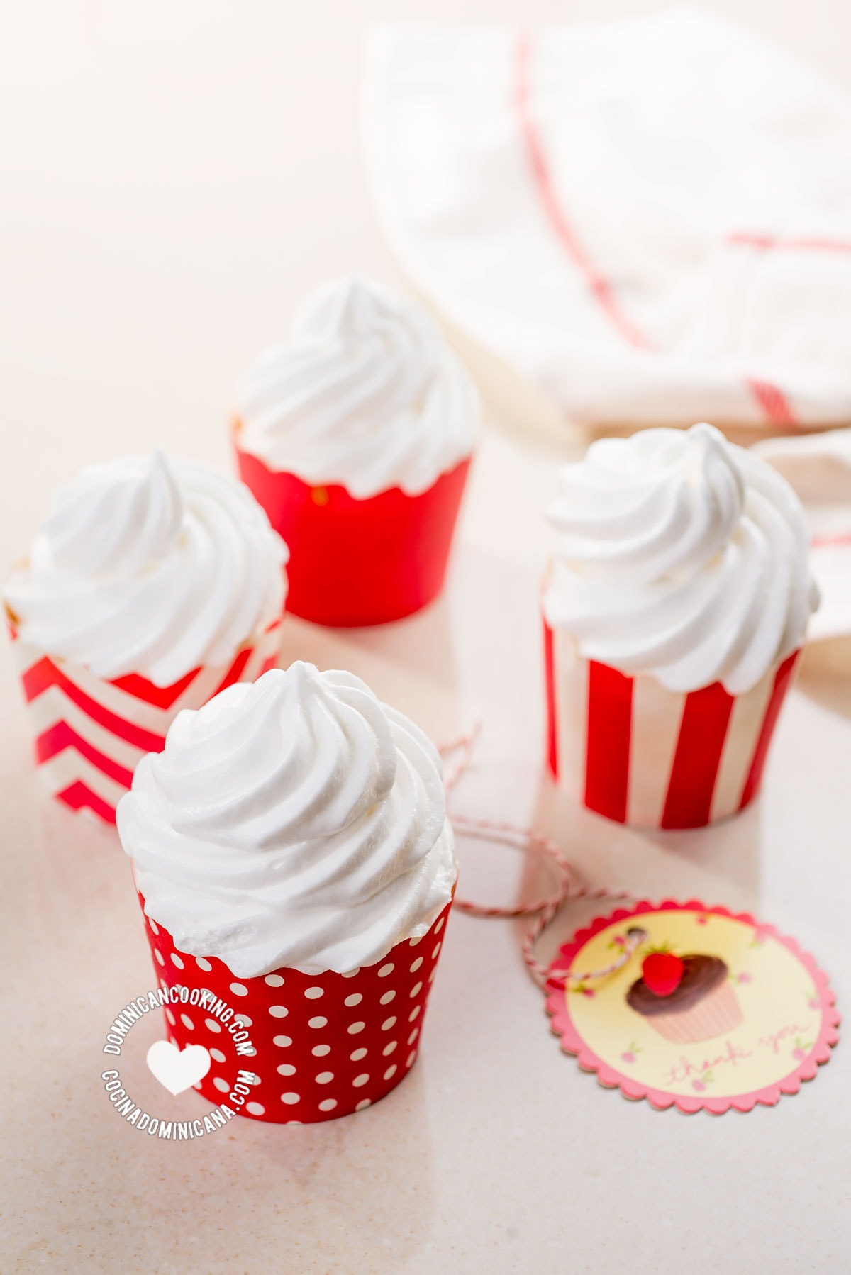 Suspiro (meringue icing for Dominican cake).