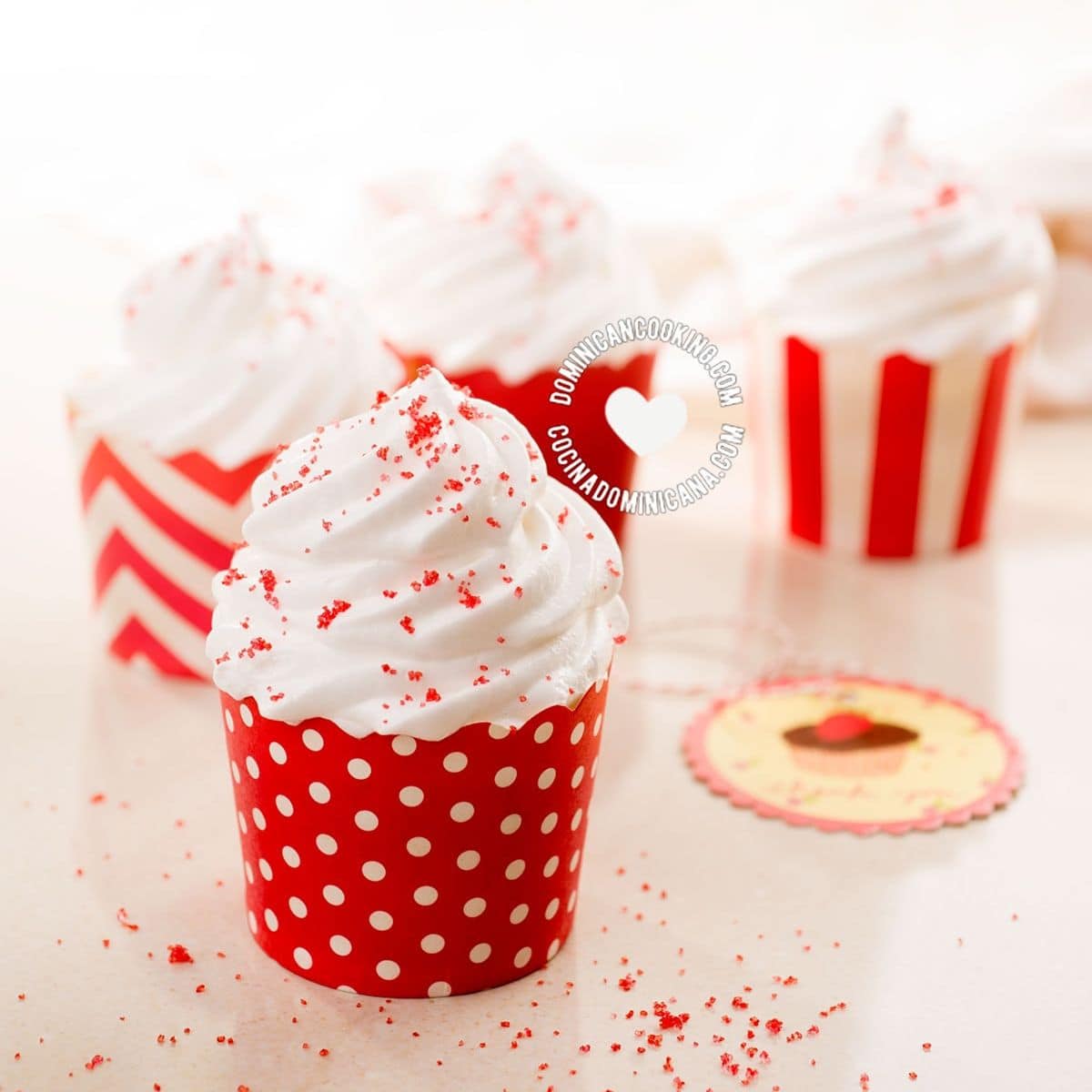 Suspiro (meringue icing for Dominican cake).