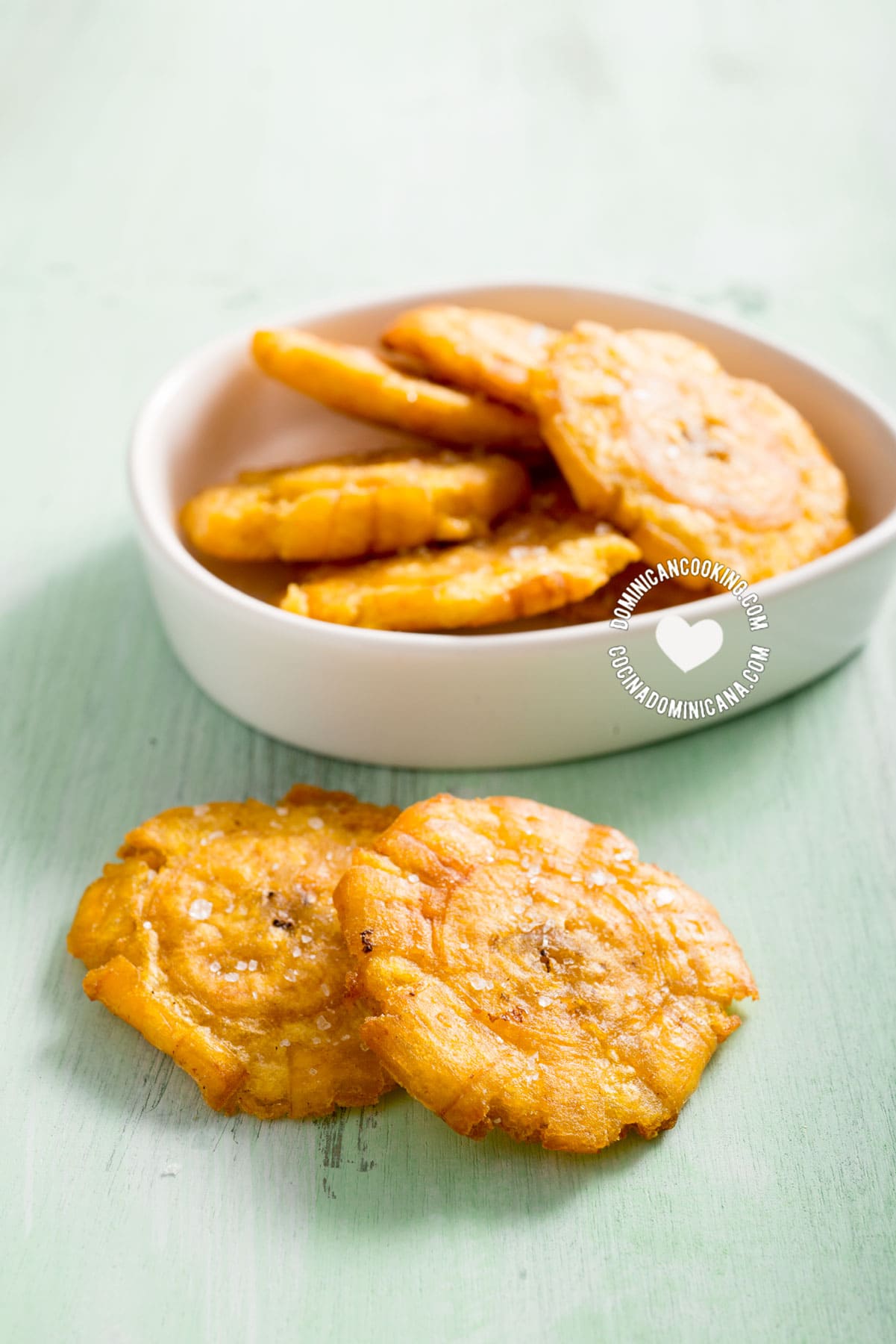 Tostones (fried green plantains).