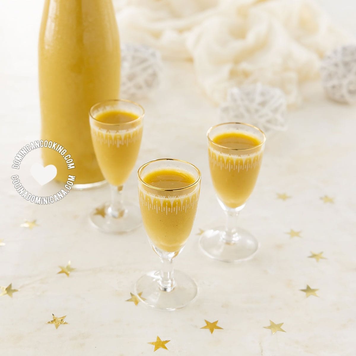 Vegan ponche (pumpkin vegan eggnog).