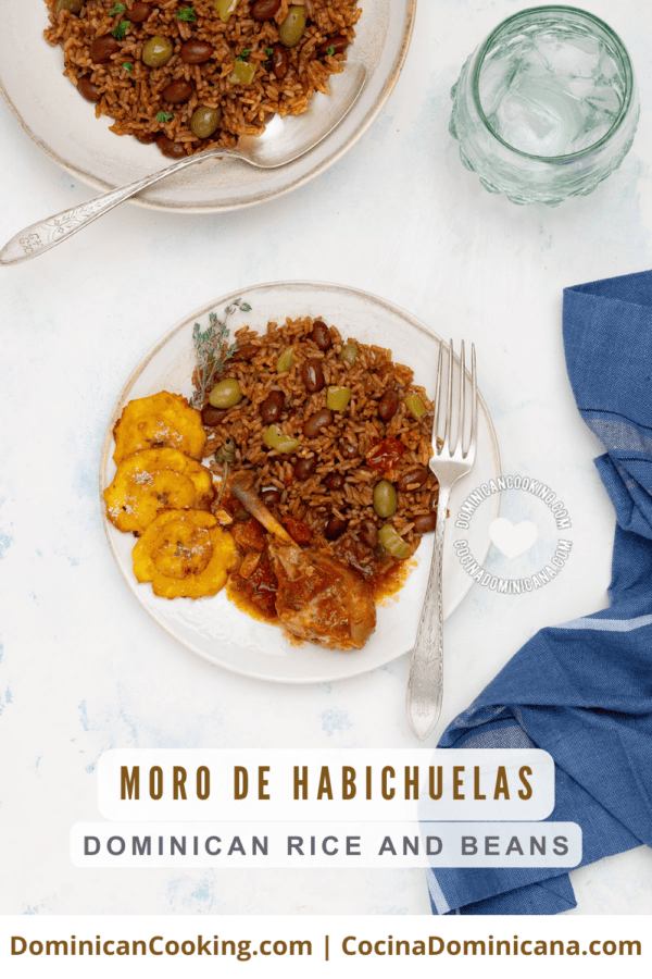 Moro de habichuelas (moro rice and beans).